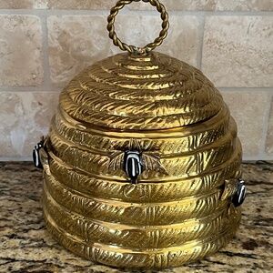 Vintage Mottahedeh Brass Beehive Box with Lid